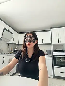 0gece0 online show from April 13, 9:13 am