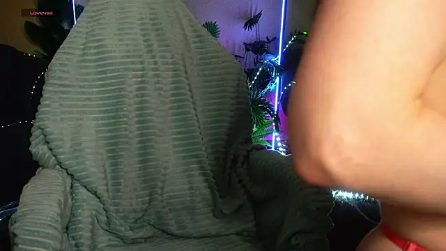 AnitaVon online show from February 8, 4:21 am