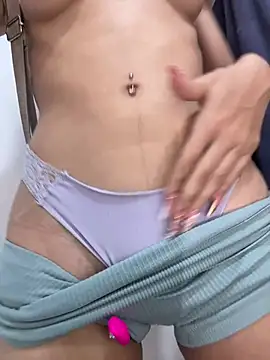 SweetBunnyGF online show from April 25, 10:40 pm