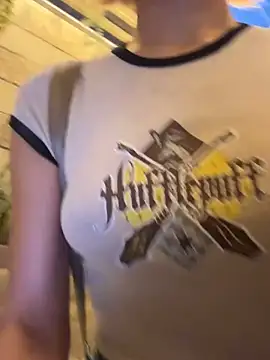 SweetBunnyGF online show from June 11, 11:24 pm