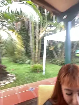 AliceMrtnz online show from November 9, 5:28 pm