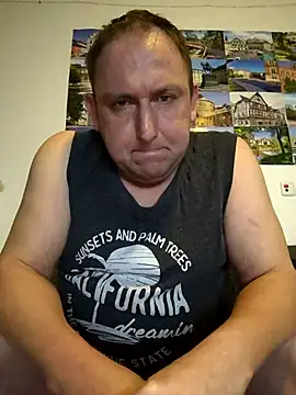 Snapshot of GenuineDedication42 chatting on February 7, 6:05 pm GenuineDedication42 online show from February 7, 6:05 pm