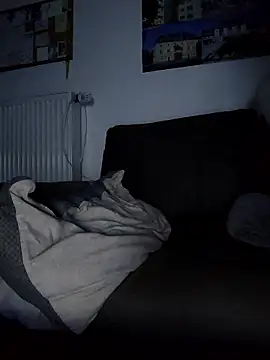 Snapshot of GenuineDedication42 chatting on January 17, 7:06 pm GenuineDedication42 online show from January 17, 7:06 pm