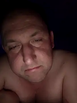 GenuineDedication42 online show from March 26, 4:33 am