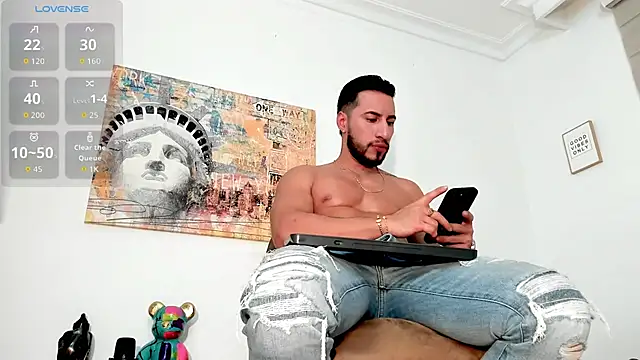 Thiago Hill online show from November 16, 6:23 pm