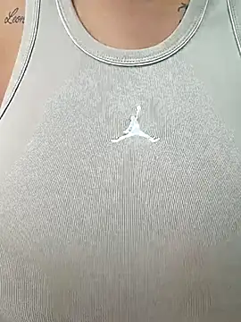 Pomelit00 online show from February 23, 10:21 pm