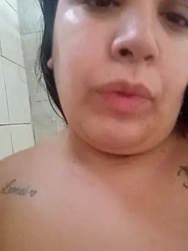 Pomelit00 online show from February 21, 9:39 pm