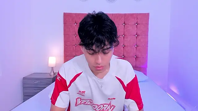 Dani rivass online show from February 10, 11:31 am