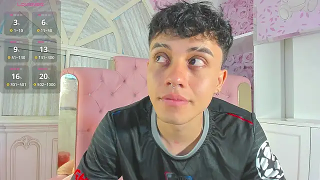 Snapshot of Dani_rivass chatting on October 26, 11:21 am Dani rivass online show from October 26, 11:21 am