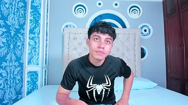 Dani rivass online show from December 5, 11:20 am