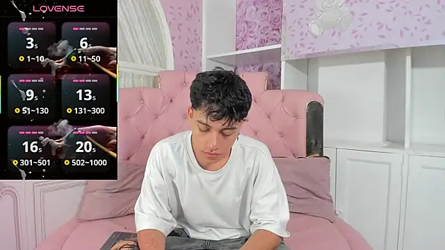 Snapshot of Dani_rivass chatting on November 21, 11:09 am Dani rivass online show from November 21, 11:09 am