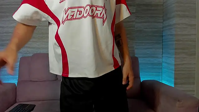 Snapshot of Dani_rivass chatting on December 2, 12:07 pm Dani rivass online show from December 2, 12:07 pm