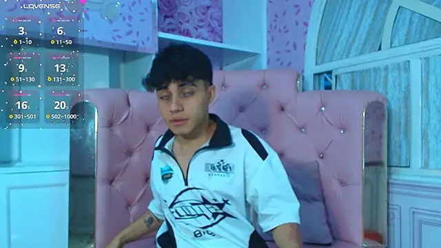 Dani rivass online show from February 14, 11:32 am