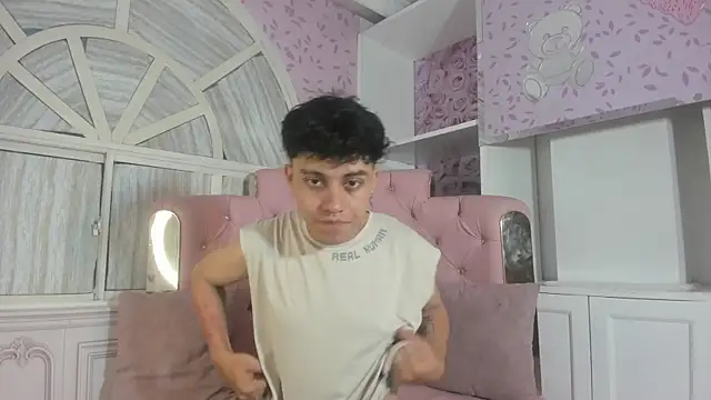 Dani rivass online show from January 16, 11:36 am