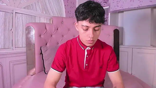 Dani rivass online show from December 15, 12:33 pm