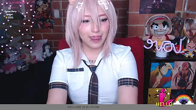  alexa19pretty  online show from December 17, 7:08 pm