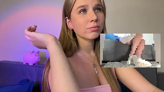 GoddessRoss online show from October 3, 5:58 pm