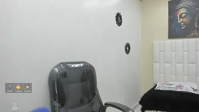 Snapshot of venus_cortez chatting on November 9, 6:01 pm venus cortez online show from November 9, 6:01 pm