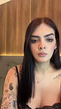Snapshot of AliceRitter chatting on October 19, 6:43 pm AliceRitter online show from October 19, 6:43 pm