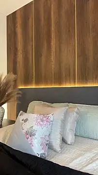 AliceRitter online show from November 12, 6:45 pm