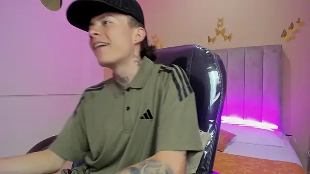 Nascary Fox online show from February 16, 8:07 pm