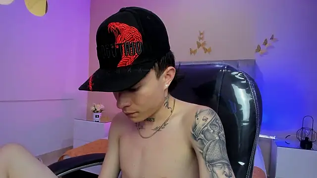 Nascary Fox online show from February 28, 7:35 pm