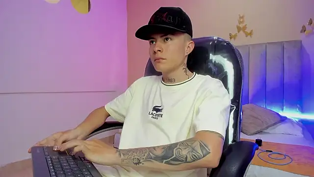 Nascary Fox online show from March 9, 8:56 pm