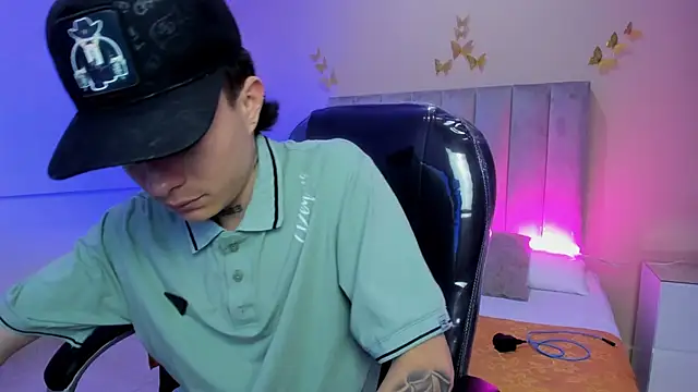 Nascary Fox online show from February 27, 7:35 pm