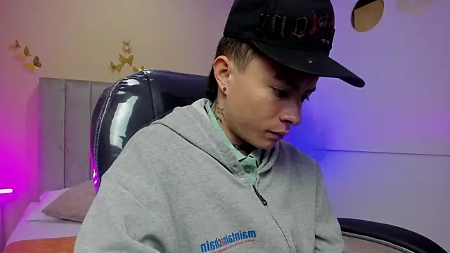 Nascary Fox online show from March 26, 12:03 pm