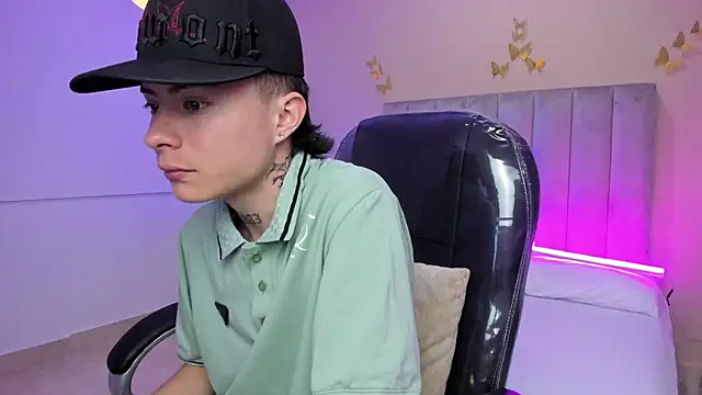 Nascary Fox online show from February 7, 6:27 pm