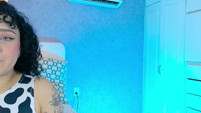 Tracielowe w online show from October 8, 3:30 am