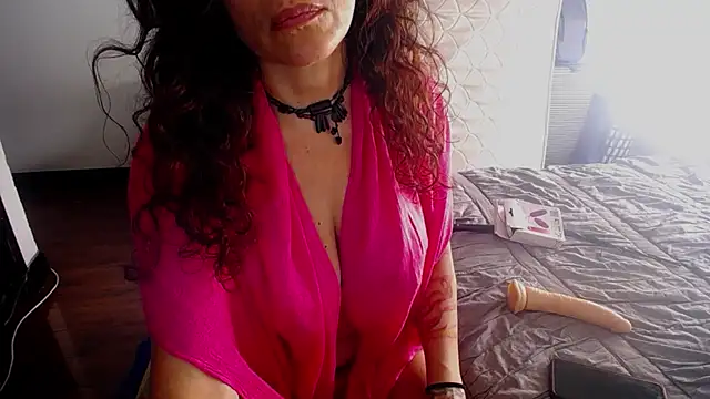 fenix colette online show from January 18, 6:33 pm