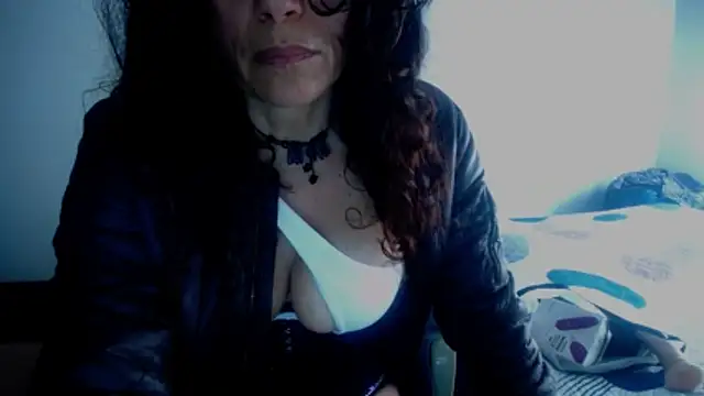 fenix colette online show from March 27, 9:05 pm