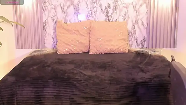 ChloeeMason online show from November 11, 11:05 am