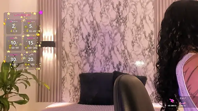 ChloeeMason online show from November 26, 11:10 am