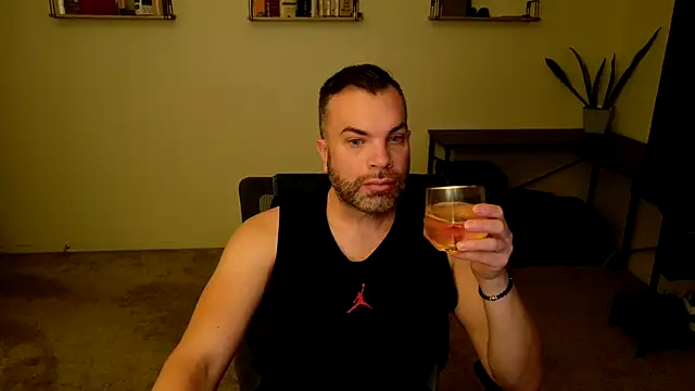 Snapshot of Ty_lerDavid chatting on November 9, 7:01 am Ty lerDavid online show from November 9, 7:01 am