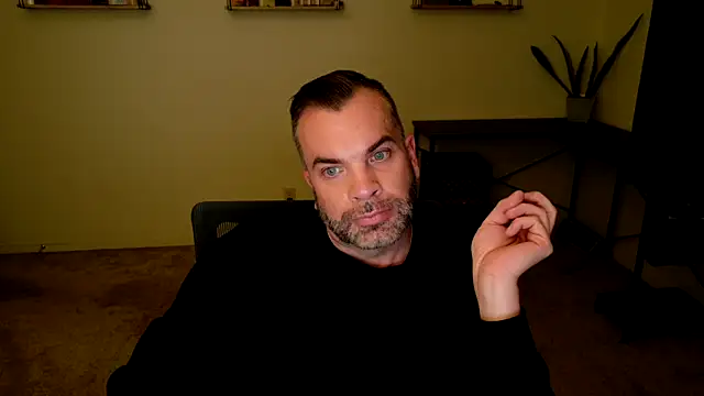 Snapshot of Ty_lerDavid chatting on November 6, 7:01 am Ty lerDavid online show from November 6, 7:01 am