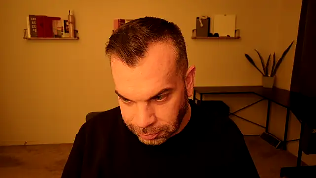 Snapshot of Ty_lerDavid chatting on November 4, 7:23 am Ty lerDavid online show from November 4, 7:23 am