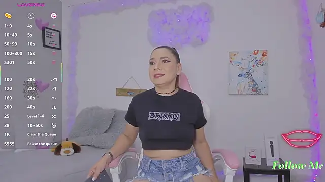 milfAaura online show from February 21, 3:30 am