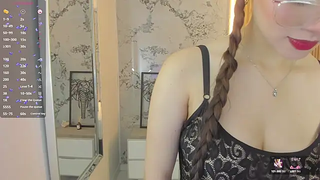 SOPHIEMEYER online show from September 22, 12:55 pm