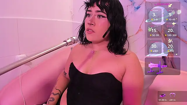 mia yeager online show from October 18, 11:29 pm