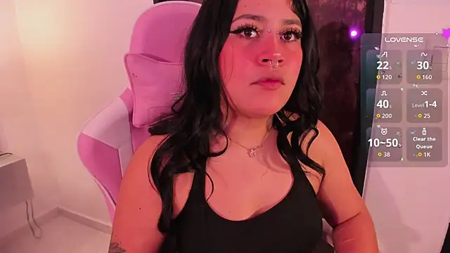 mia yeager online show from November 1, 2:29 am