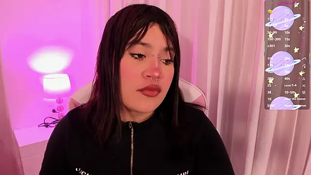 mia yeager online show from January 9, 3:35 am