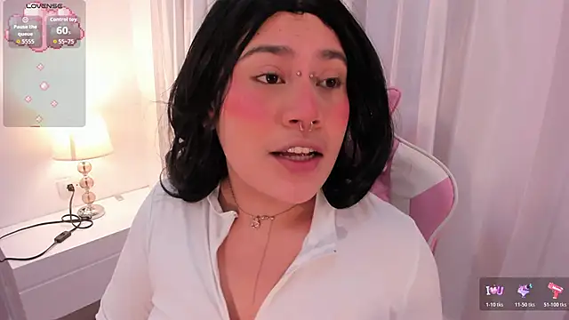 mia yeager online show from November 20, 3:18 am