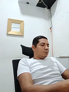 JoaoSalgado online show from June 11, 4:31 am