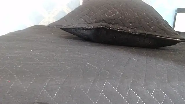 Snapshot of scarlett646 chatting on September 9, 3:05 am scarlett646 online show from September 9, 3:05 am