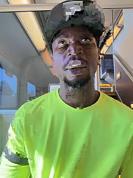 Snapshot of Vikehim chatting on November 10, 6:57 pm Vikehim online show from November 10, 6:57 pm