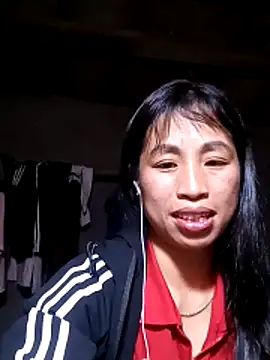 Snapshot of misa_00 chatting on February 16, 2:37 pm misa 00 online show from February 16, 2:37 pm