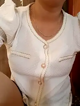 Snapshot of misa_00 chatting on June 15, 3:51 am misa 00 online show from June 15, 3:51 am