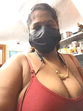 Snapshot of bakyasree143 chatting on November 29, 9:04 pm bakyasree143 online show from November 29, 9:04 pm